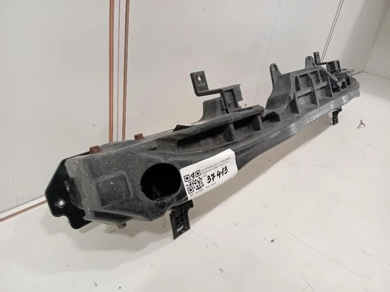 Traversa Paraurti POST 86631-H8410 Kia Stonic 2017