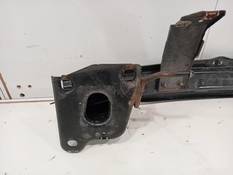 Traversa Paraurti POST FK72-17906-AD Land Rover Discovery V 2016