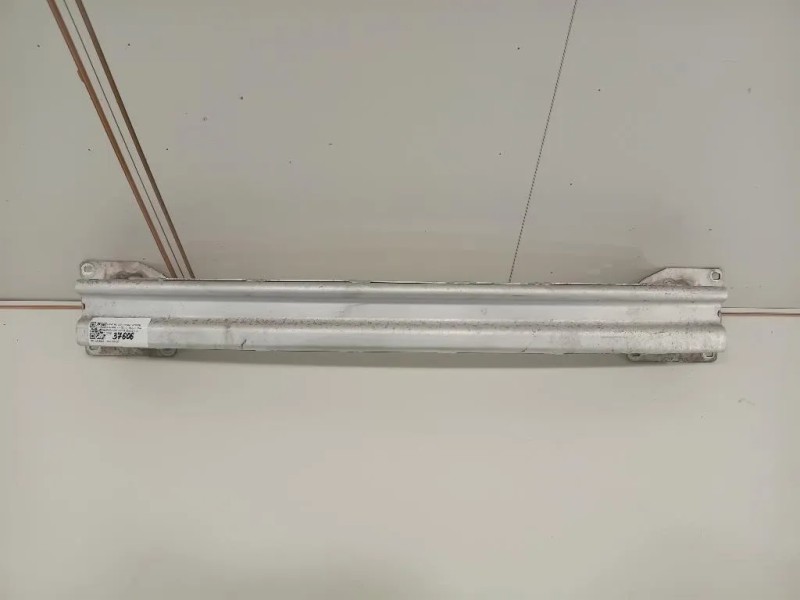 Traversa Paraurti POST LR066891 Land Rover Range Rover Evoque I 2011