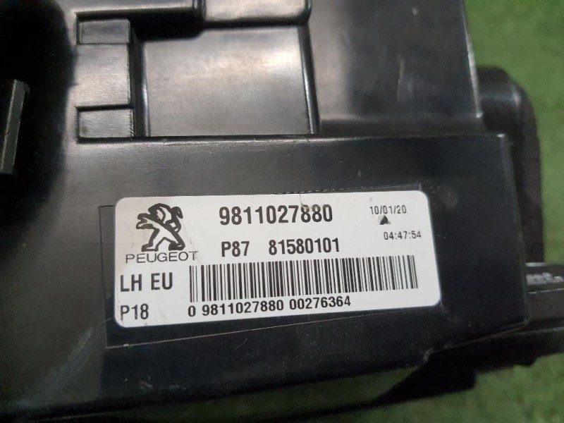 Fanale INT POST SX 9811027880 Peugeot 5008 II 2017