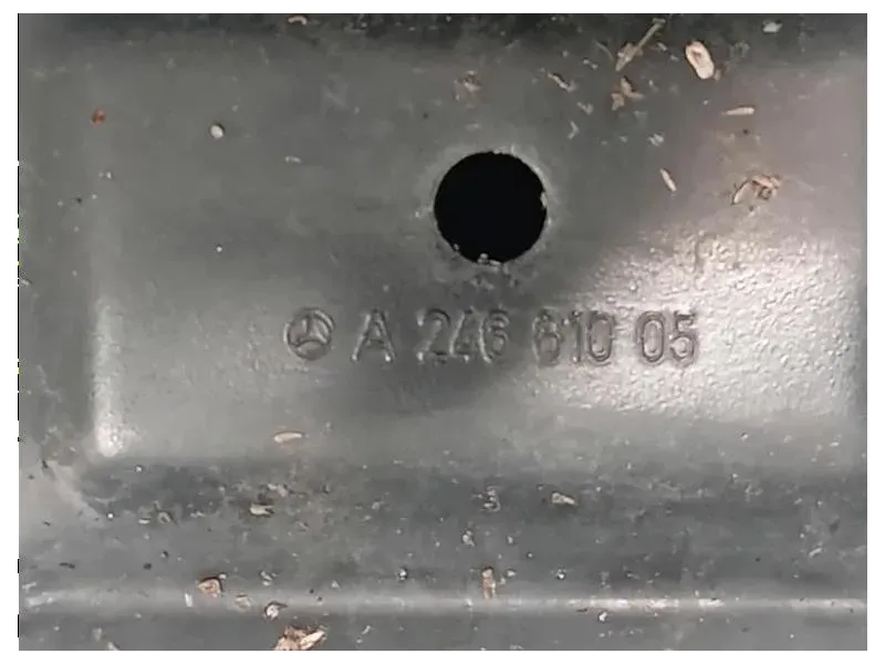 Traversa Paraurti POST TRAVERSA PARAURTI POST Mercedes Classe A W176 2015