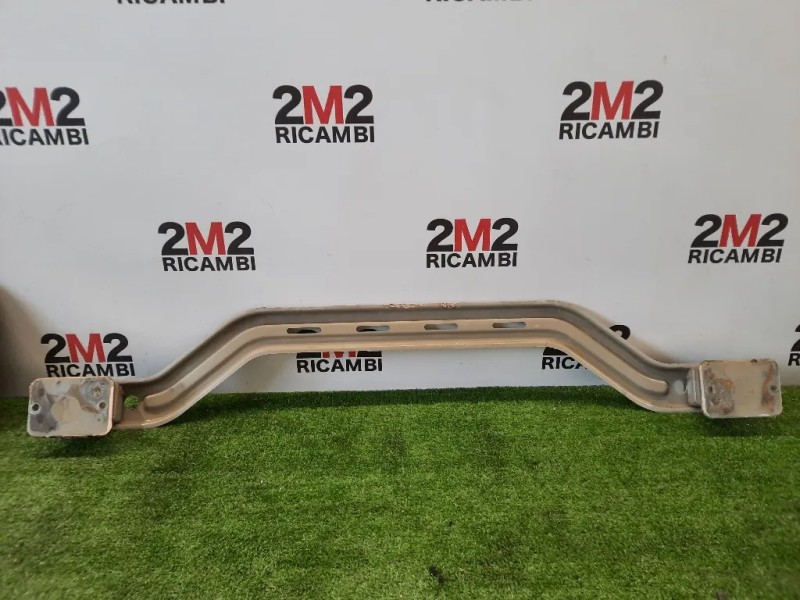 Traversa Paraurti POST 743404A00B Nissan PIXO 2009