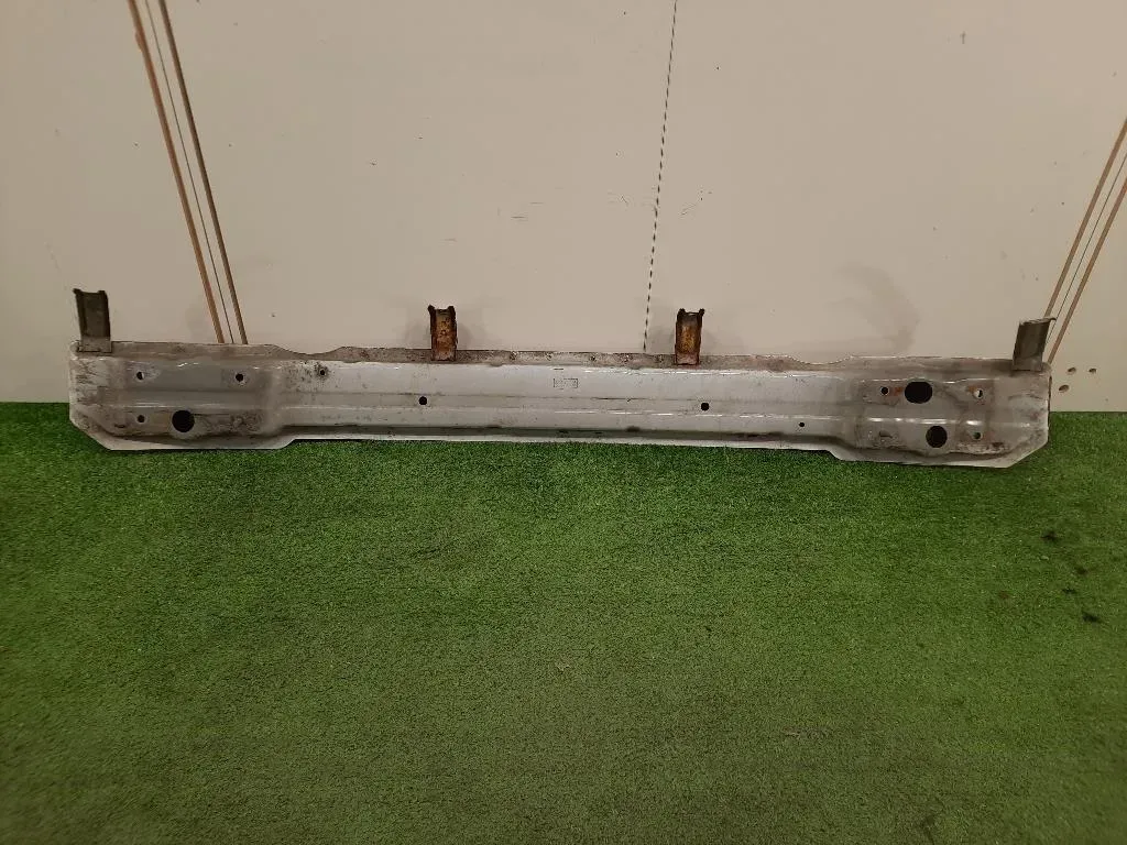 Traversa Paraurti POST 20968510 Opel Antara A 2011