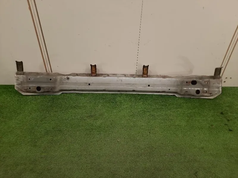 Traversa Paraurti POST 20968510 Opel Antara A 2011
