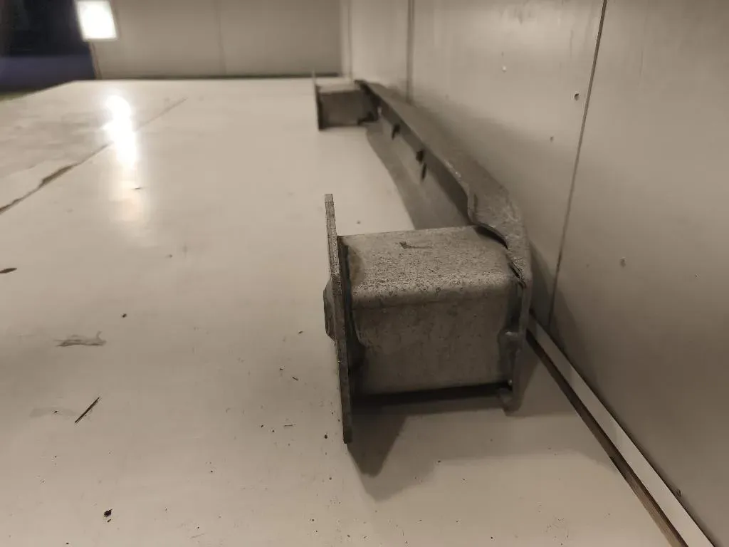 Traversa Paraurti POST 39193221 Opel Astra K 2016