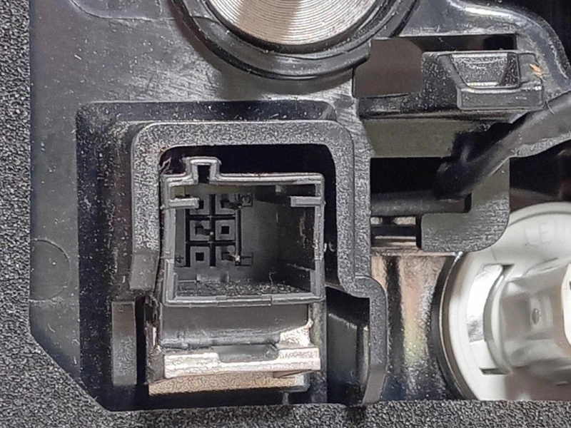 Fanale INT POST SX 9811027880 Peugeot 5008 II 2017