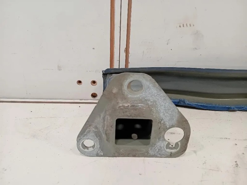 Traversa Paraurti POST 9837102680 Opel Corsa F 2019