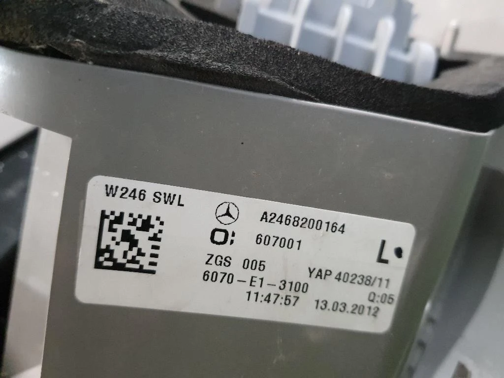 Fanale EST POST SX A2468200164 Mercedes Classe B W246 2012