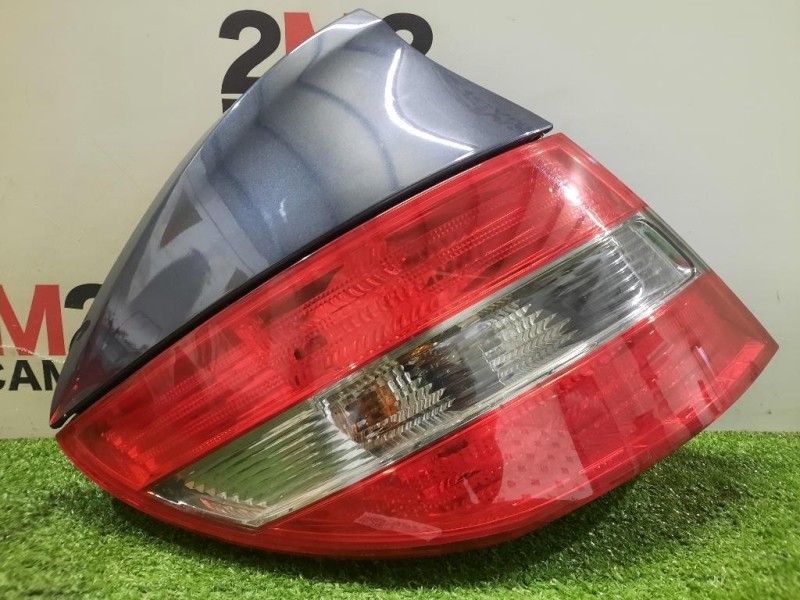 Fanale EST POST SX A2038205164KZ Mercedes Classe CLC Cl203 2008