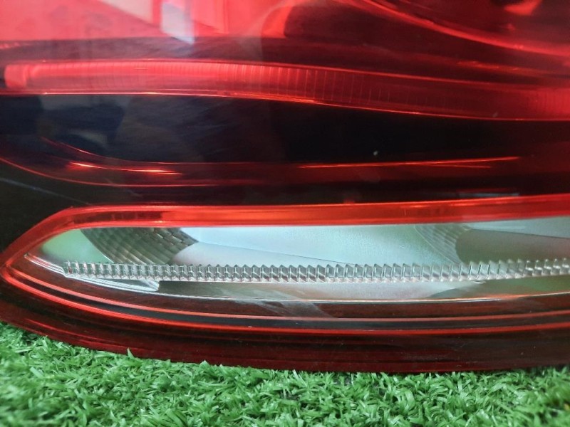 Fanale EST POST SX A2129060703 Mercedes Classe E W212 2013