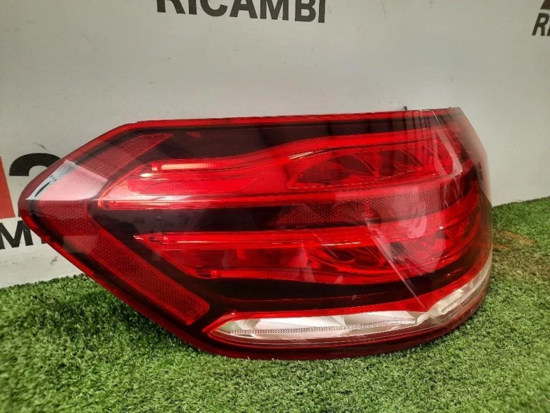 Fanale EST POST SX A2129060703 Mercedes Classe E W212 2013