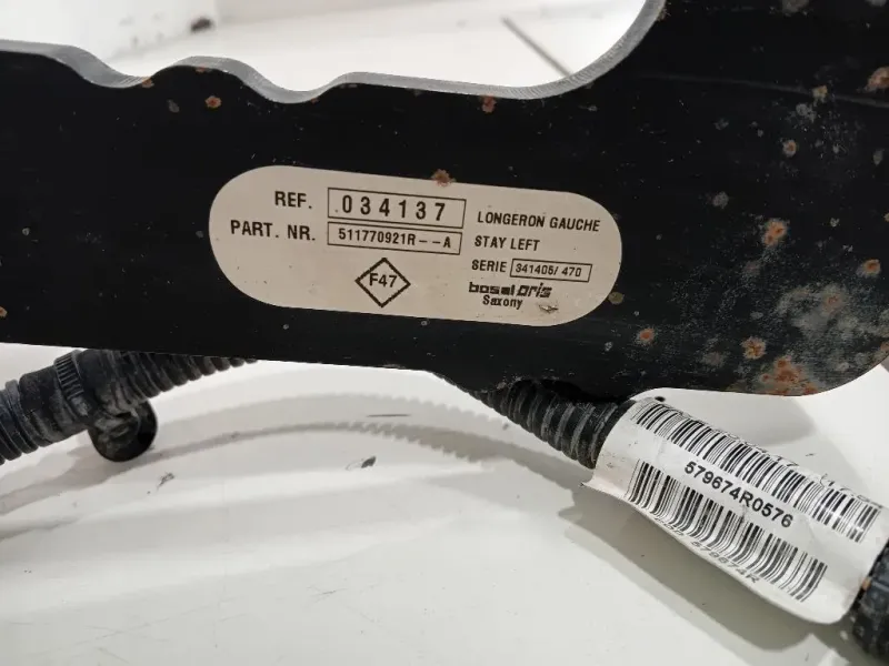 Traversa Paraurti POST 511601643R Opel Movano B 2010