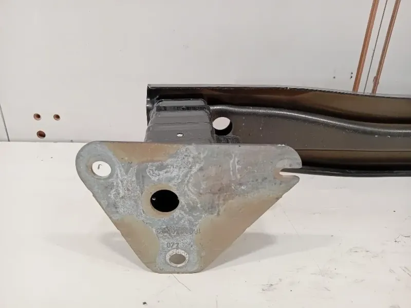 Traversa Paraurti POST 1696070R00 Peugeot 2008 II 2020