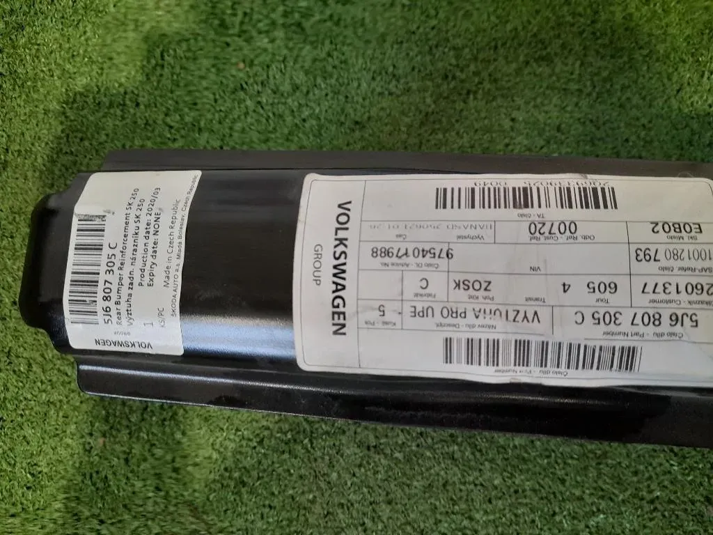 Traversa Paraurti POST 5J6807305C Skoda Fabia 542 2007