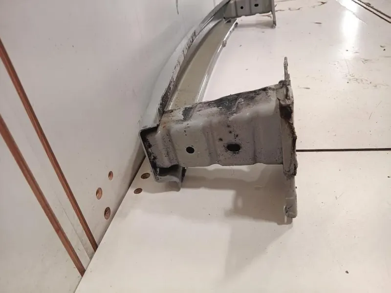 Traversa Paraurti POST 6V6807305 Skoda Fabia PJ3 2021