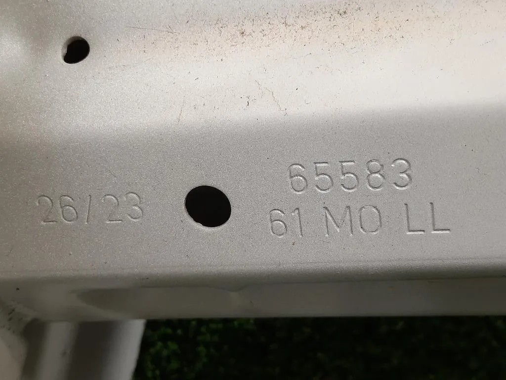 Traversa Paraurti POST 656161M0 Suzuki Vitara II 2015