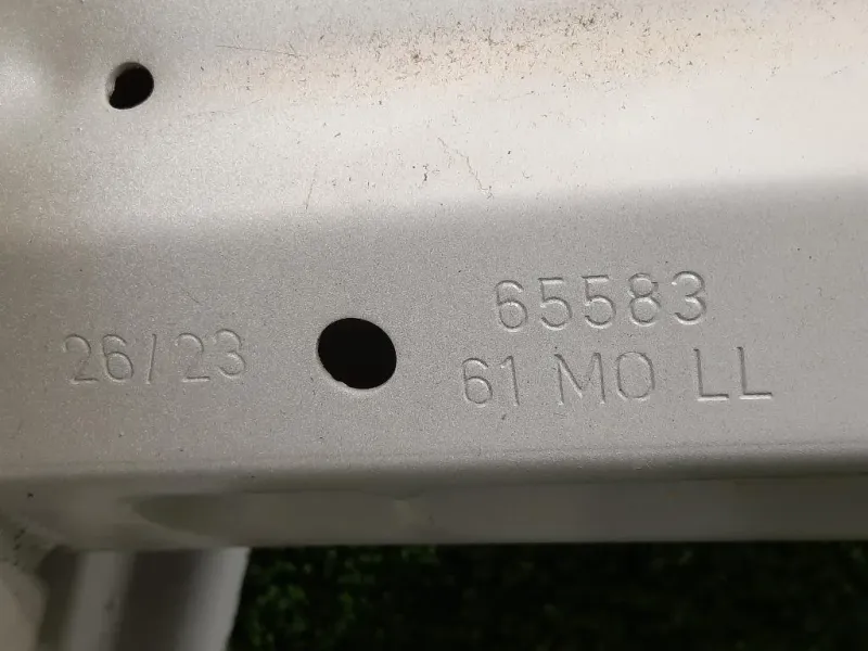 Traversa Paraurti POST 656161M0 Suzuki Vitara II 2015