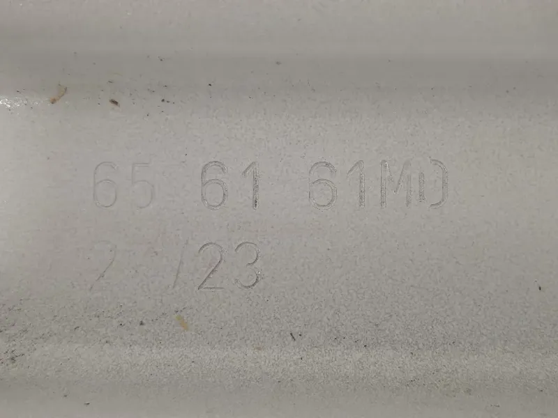 Traversa Paraurti POST 656161M0 Suzuki Vitara II 2015