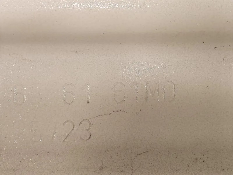 Traversa Paraurti POST 656161M0 Suzuki Vitara II 2015