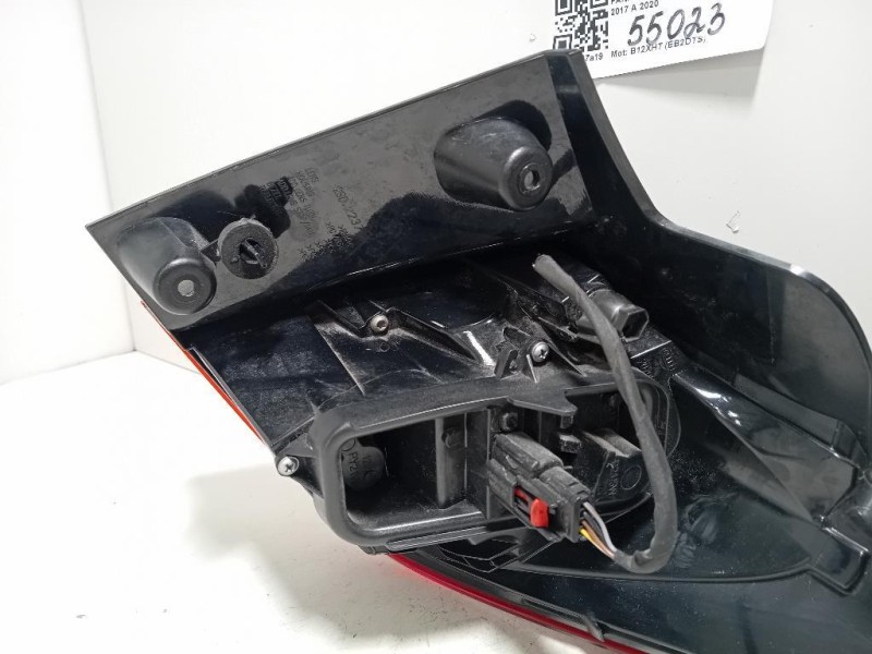 Fanale EST POST SX 207989 Opel Crossland X 2017