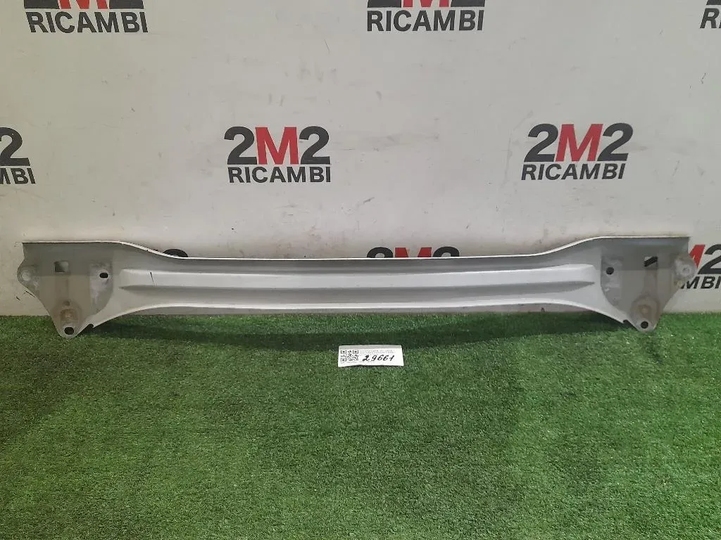 Traversa Paraurti POST  Toyota Yaris IV 2012