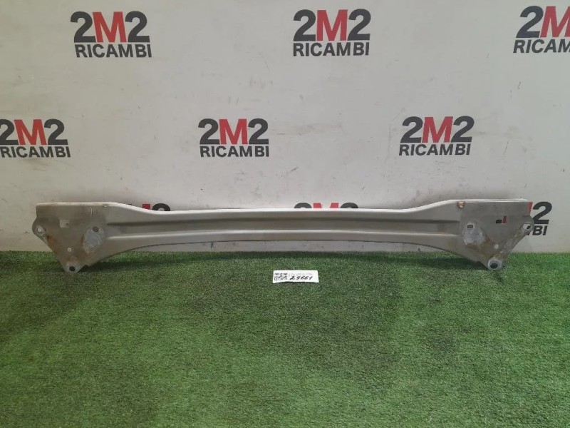 Traversa Paraurti POST  Toyota Yaris IV 2012