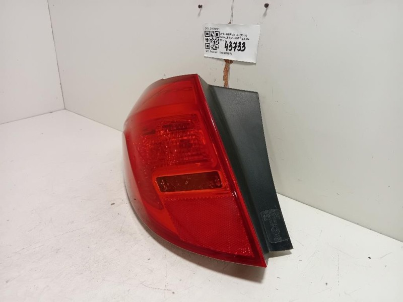Traversa Paraurti POST 520230D080 Toyota Yaris IV 2014