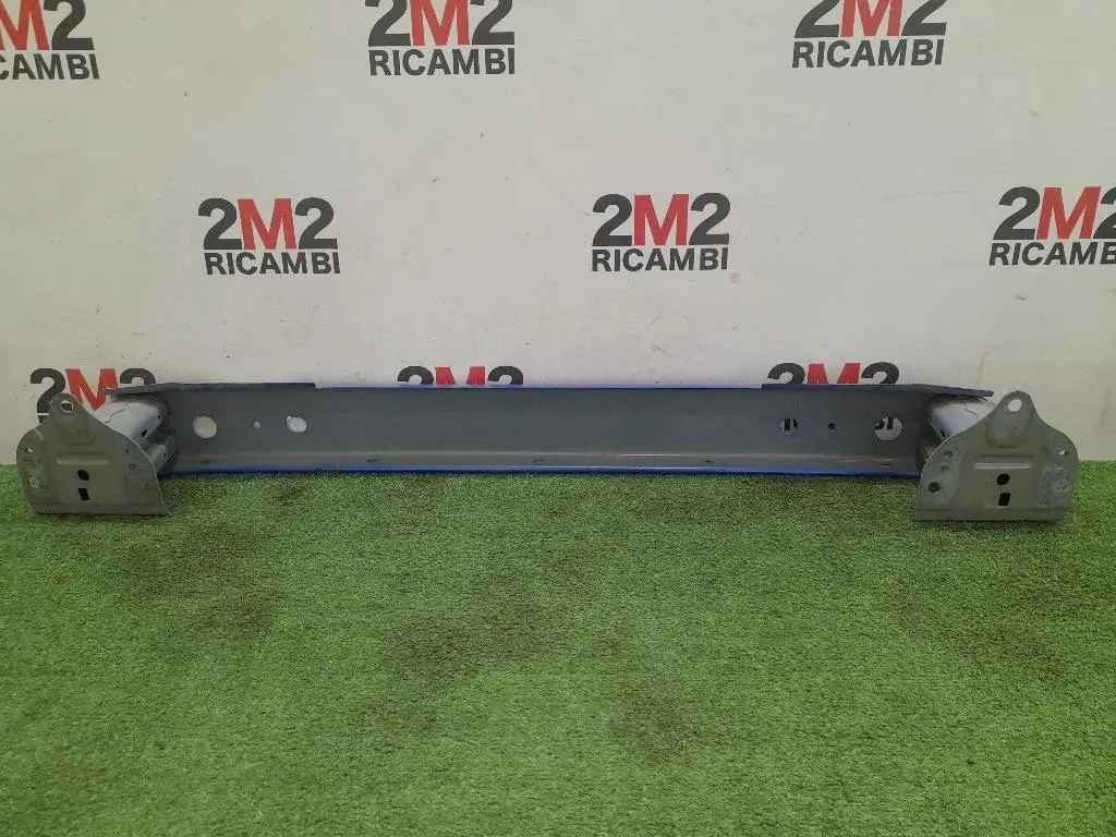 Traversa Paraurti POST 520230D080 Toyota Yaris IV 2017
