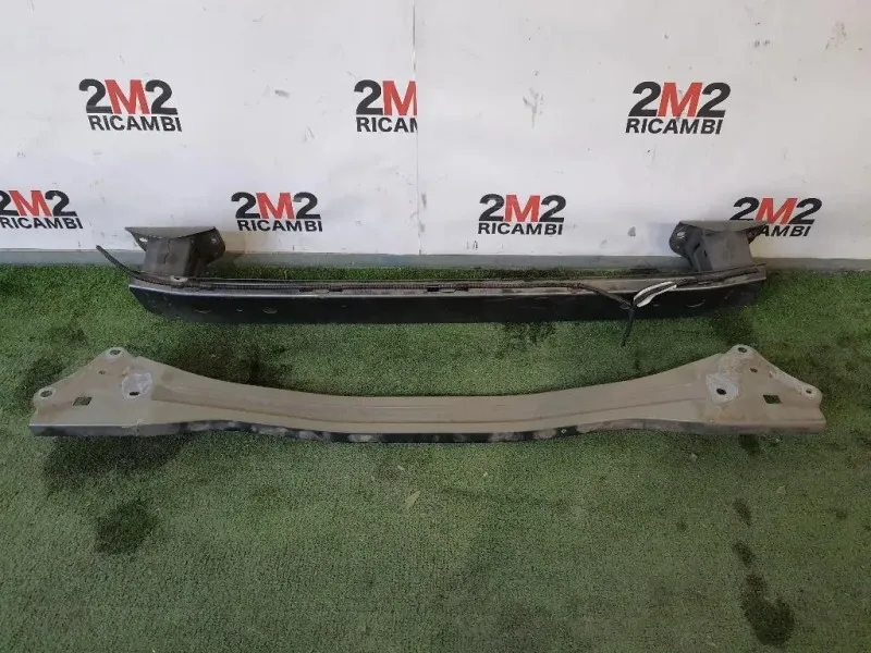 Traversa Paraurti POST 520230D080 Toyota Yaris IV 2017