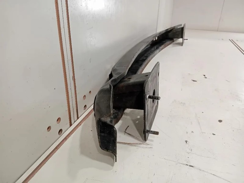 Traversa Paraurti POST TRAVERSA PARAURTI POST Volkswagen Caddy III 2004