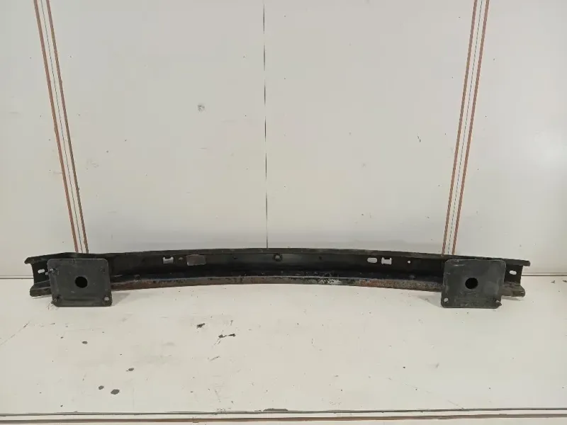 Traversa Paraurti POST TRAVERSA PARAURTI POST Volkswagen Caddy III 2004