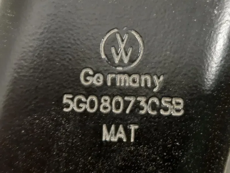 Traversa Paraurti POST 5G0807305B Volkswagen GOLF VII 2017