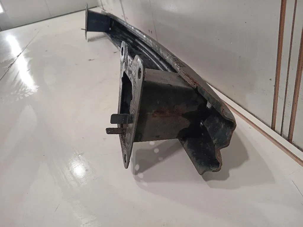 Traversa Paraurti POST 3C9 807 586 Volkswagen Passat V 2005