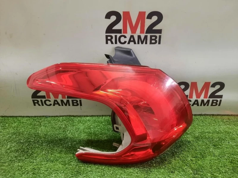 Fanale EST POST SX 9678074280 Peugeot 2008 I 2013