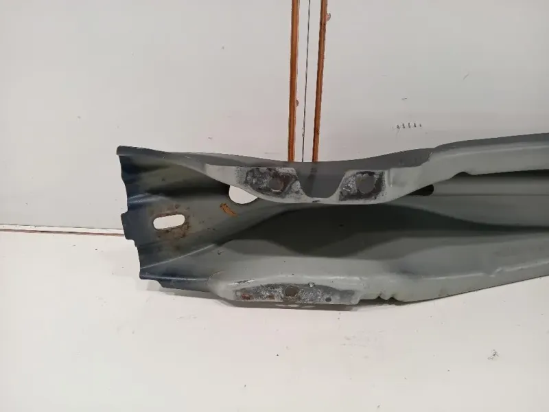 Traversa Paraurti POST 31278835 Volvo V60 I 2010