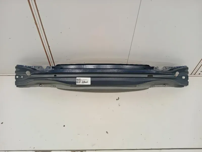 Traversa Paraurti POST 31278835 Volvo V60 I 2010