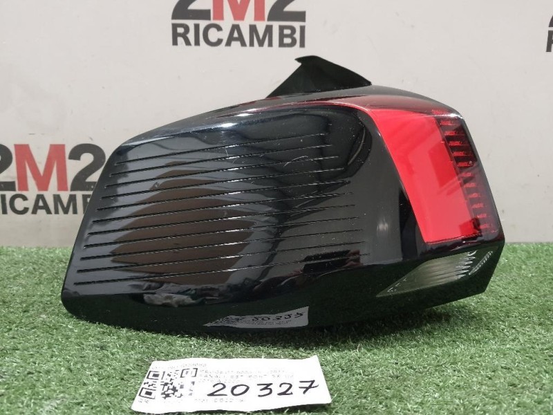 Fanale EST POST SX 9811028080 Peugeot 5008 II 2017