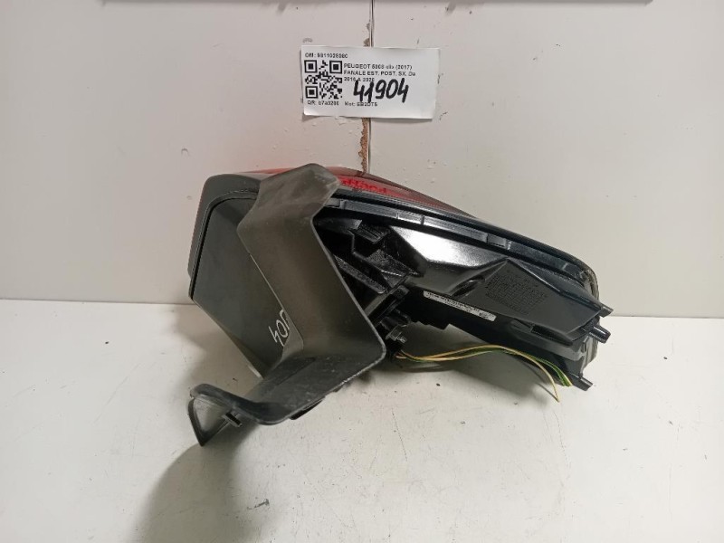 Fanale EST POST SX 9811028080 Peugeot 5008 II 2017