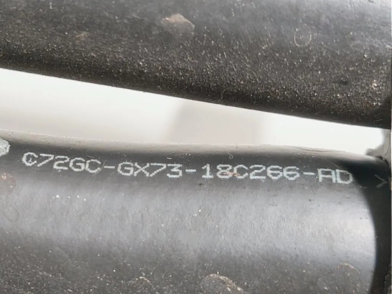 TUBO Acqua C72GC-GX73-18C266-AD Jaguar XF I 2011