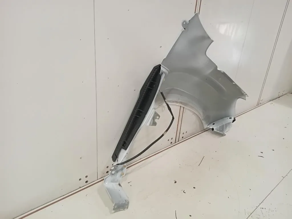 Parafango ANT SX 631011252R Dacia Duster II 2021