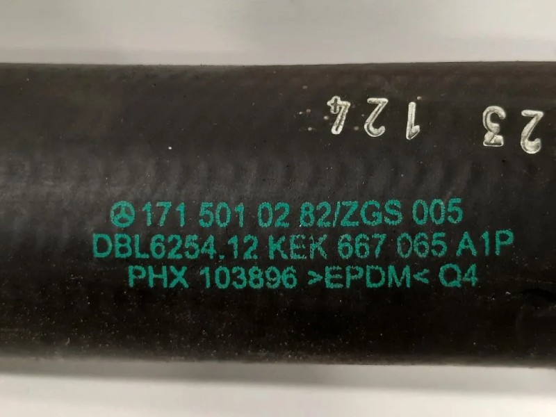 TUBO Acqua A1715010282 Mercedes Classe SLK R171 2004