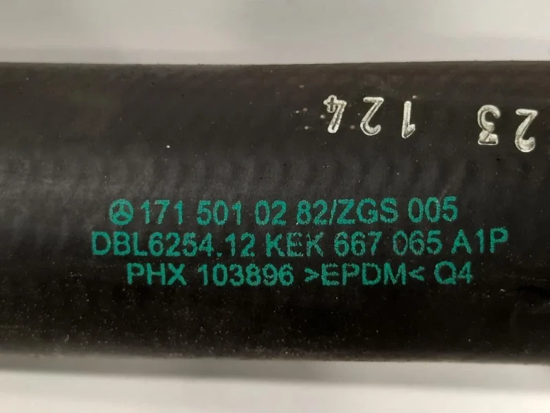 TUBO Acqua A1715010282 Mercedes Classe SLK R171 2004