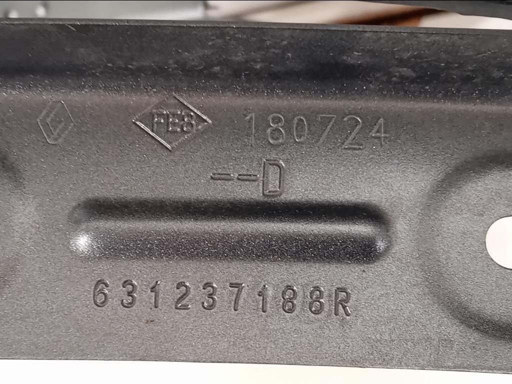 Parafango ANT SX 631237188R Dacia Duster III 2024