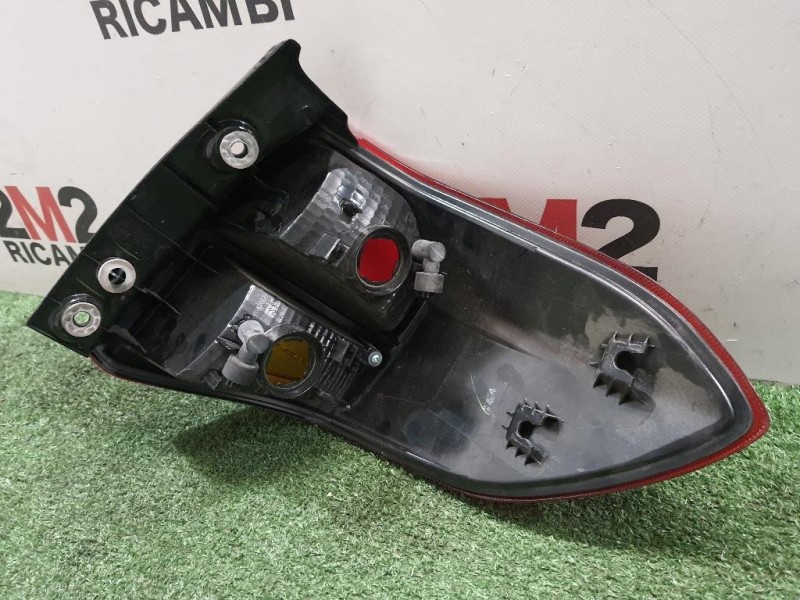 Fanale EST POST SX 3567054P00000 Suzuki Vitara II 2015