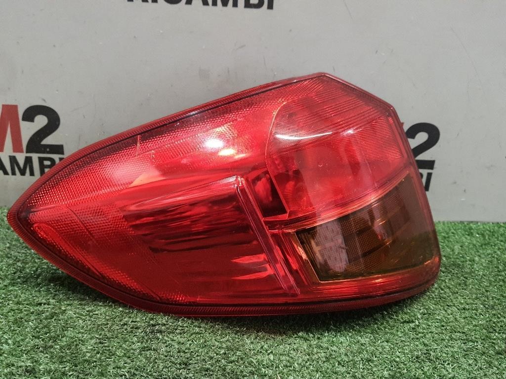 TUBO Acqua  Mercedes Classe SLK R171 2004