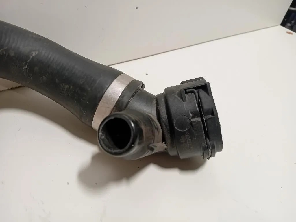 TUBO Acqua Radiatore Oliotermostato 866283601 Bmw Serie 4 F36 GRAN Coupe 2014