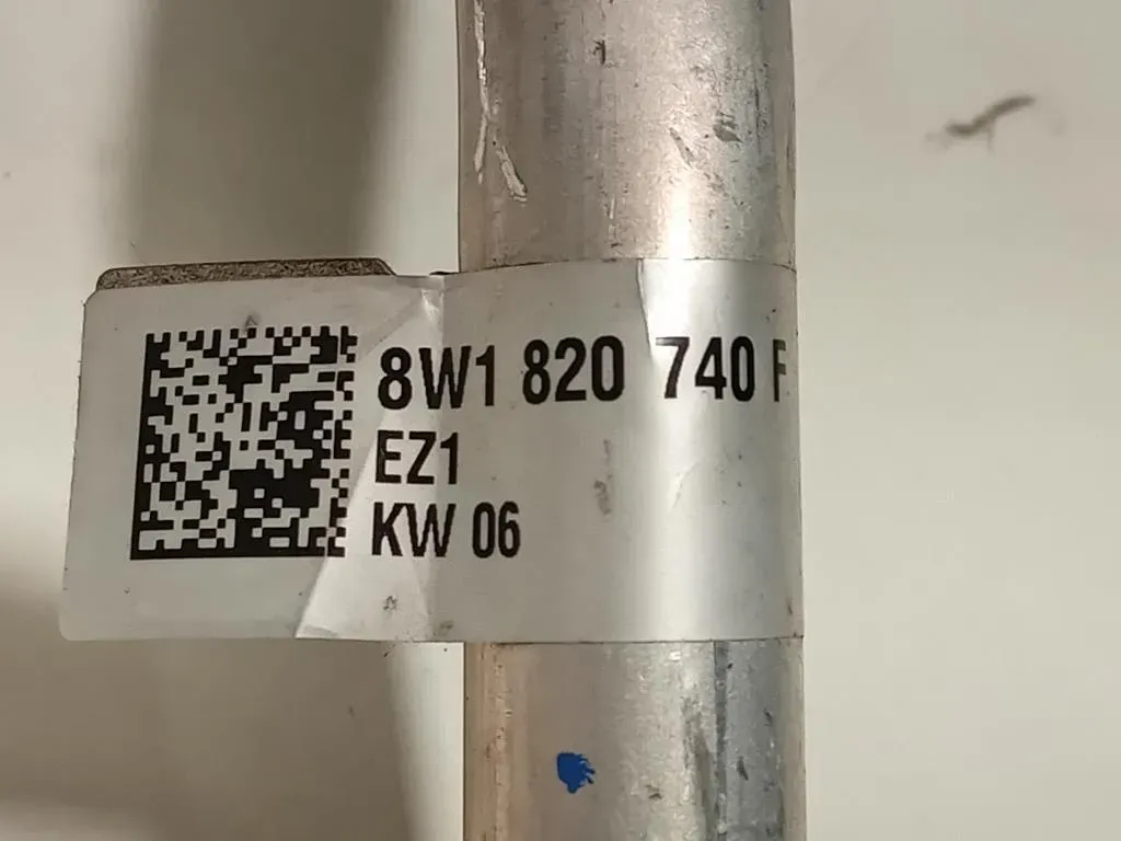 TUBO Catalizzatore 8W1 820 740 F Audi A4 8W5 Avant 2015