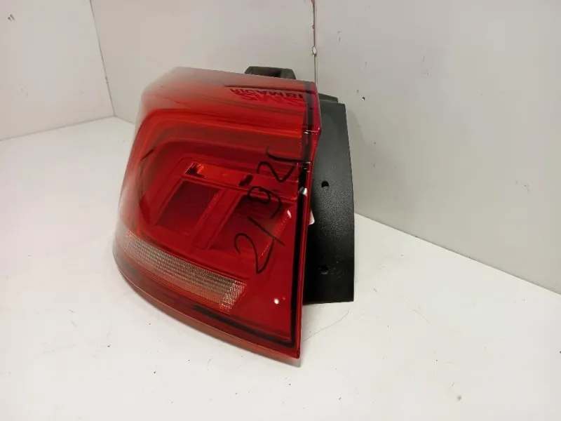 Fanale EST POST SX 2GA945095 Volkswagen T-roc 2017