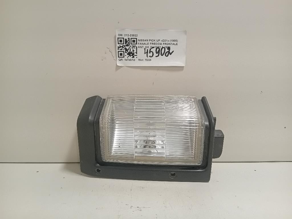 Fanale Freccia Frontale ANT DX 212-23922 Nissan PICK UP D21 1986