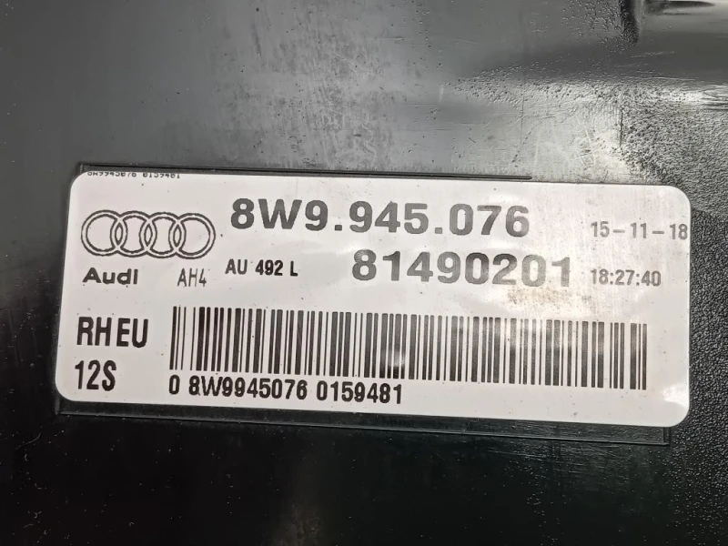 Fanale INF POST DX 8W9945076 Audi A4 8W5 Avant 2015